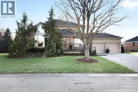 3035 Rowley Park Drive Kingsville ON N9Y 3S8