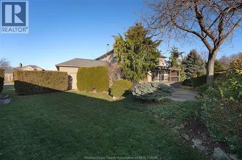 3035 Rowley Park Drive Kingsville ON N9Y 3S8