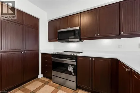 1389 Lakeshore Road Burlington ON L7S 1B1
