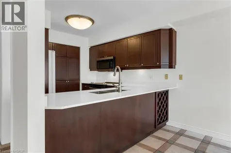 1389 Lakeshore Road Burlington ON L7S 1B1
