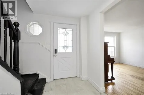 264 Cooper Street Cambridge ON N3C 3V5