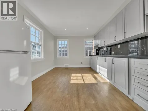 860 Vine Street Cambridge ON N3H 2Z5