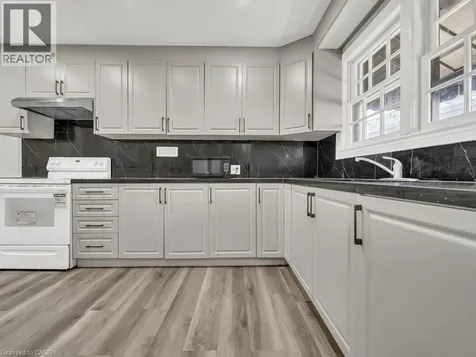 860 Vine Street Cambridge ON N3H 2Z5