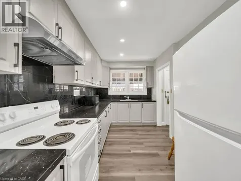 860 Vine Street Cambridge ON N3H 2Z5