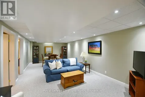 58 Clubhouse Drive Collingwood ON L9Y 4Z6