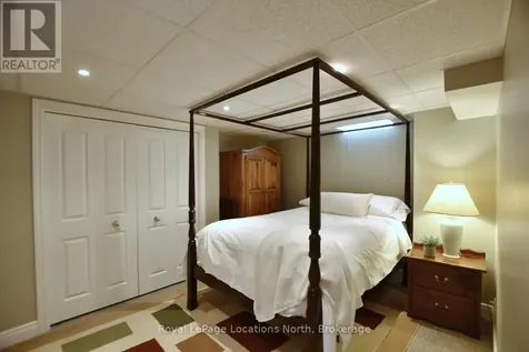 58 Clubhouse Drive Collingwood ON L9Y 4Z6
