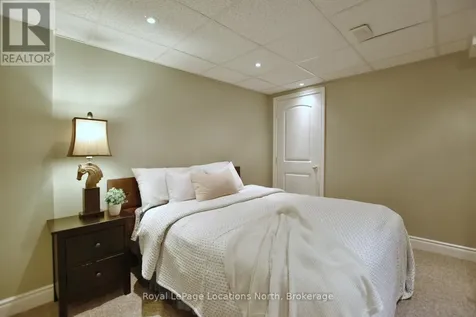 58 Clubhouse Drive Collingwood ON L9Y 4Z6