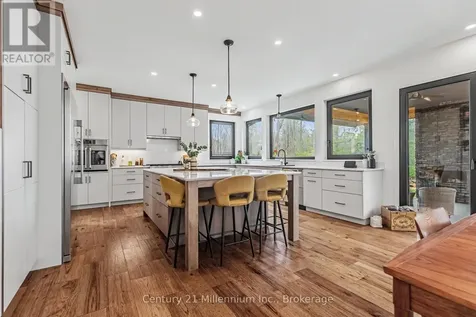 8 Sunset Place Huron-kinloss ON N2Z 0G6