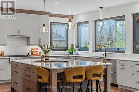 8 Sunset Place Huron-kinloss ON N2Z 0G6