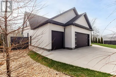 8 Sunset Place Huron-kinloss ON N2Z 0G6