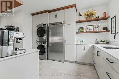 8 Sunset Place Huron-kinloss ON N2Z 0G6