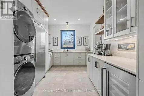 8 Sunset Place Huron-kinloss ON N2Z 0G6
