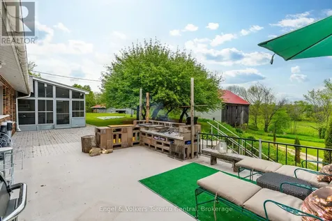 215588 Concession 4 Chatsworth ON N0H 2V0