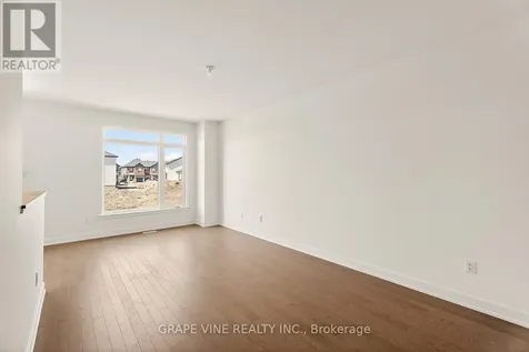 122 San Felice Circle Ottawa ON K2S 2S7
