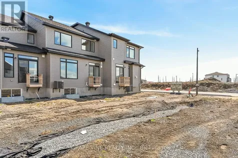 122 San Felice Circle Ottawa ON K2S 2S7