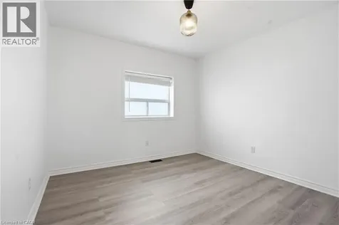 1049 Glencairn Avenue North York ON M6B 2B1