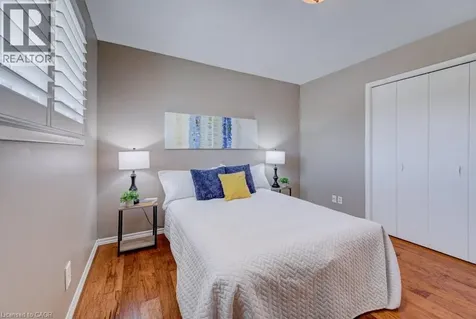682 Glen Forrest Boulevard Waterloo ON N2L 4K6