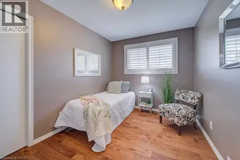 682 Glen Forrest Boulevard Waterloo ON N2L 4K6