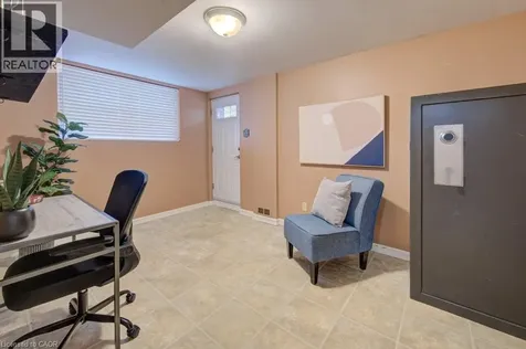 682 Glen Forrest Boulevard Waterloo ON N2L 4K6