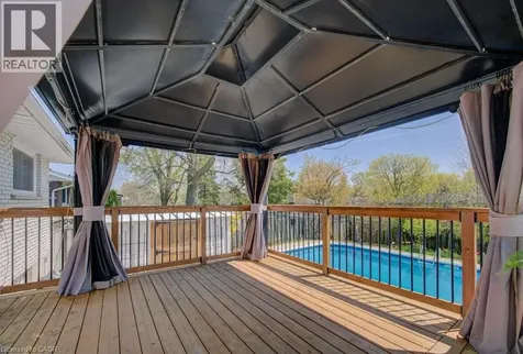682 Glen Forrest Boulevard Waterloo ON N2L 4K6