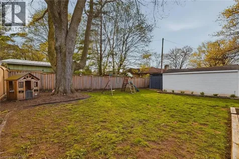120 Elgin Crescent Waterloo ON N2J 2S4