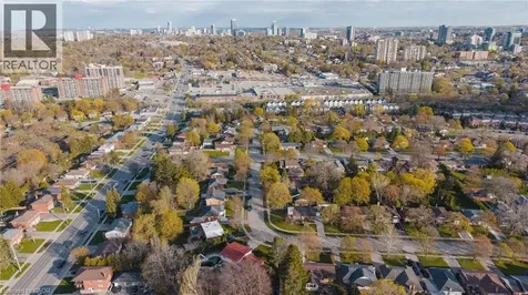 120 Elgin Crescent Waterloo ON N2J 2S4