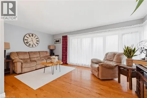 120 Elgin Crescent Waterloo ON N2J 2S4