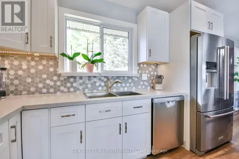 3371 Lake St. George Boulevard Severn ON L0K 2B0