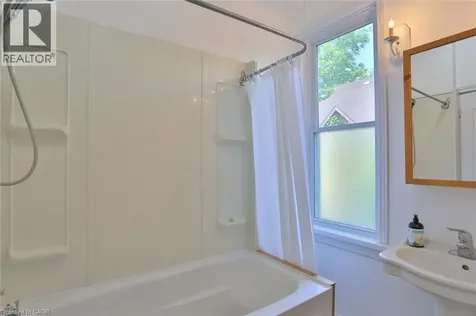 127 Duke Street East Kitchener ON N2H 1A6