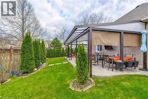 29 Wiltshire Place Ancaster ON L9K 1M4