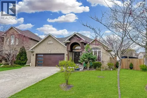 29 Wiltshire Place Ancaster ON L9K 1M4