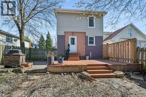 15 Waterside Avenue Cambridge ON N1R 1E8