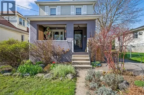 15 Waterside Avenue Cambridge ON N1R 1E8
