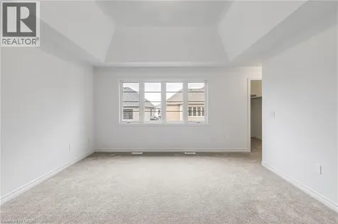8 Daisy Street Midhurst ON L9X 2C5