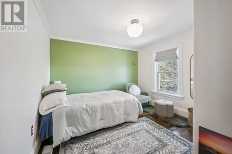 15 Waterside Avenue Cambridge ON N1R 1E8