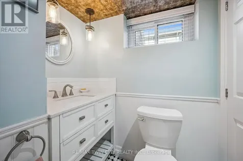 15 Waterside Avenue Cambridge ON N1R 1E8
