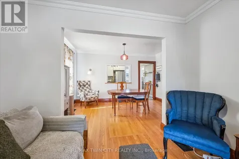 15 Waterside Avenue Cambridge ON N1R 1E8