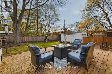 120 Elgin Crescent Waterloo ON N2J 2S4