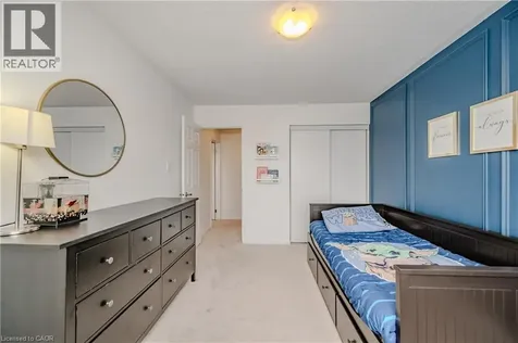 525 Cavanagh Lane Milton ON L9T 8G4