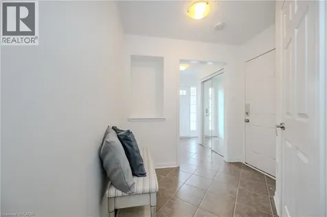 525 Cavanagh Lane Milton ON L9T 8G4