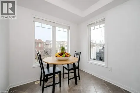 525 Cavanagh Lane Milton ON L9T 8G4