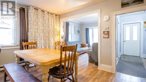 28 Paugh Lake Road Madawaska Valley ON K0J 1B0