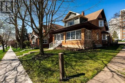 42 First Street Orangeville ON L9W 2E2