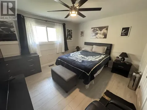 44 Axmith Avenue Elliot Lake ON P5A 1B7