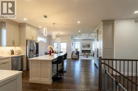 2 Summerville Avenue Leamington ON N8H 0C5