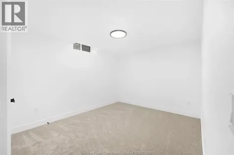 440 Jolly Lasalle ON N9J 0E7