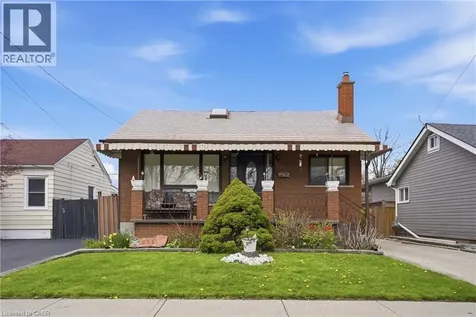 105 Tolton Avenue Hamilton ON L8H 5N7