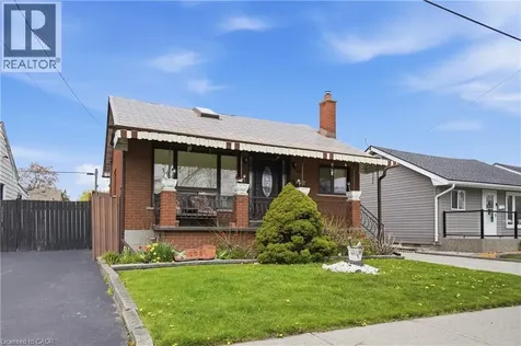 105 Tolton Avenue Hamilton ON L8H 5N7