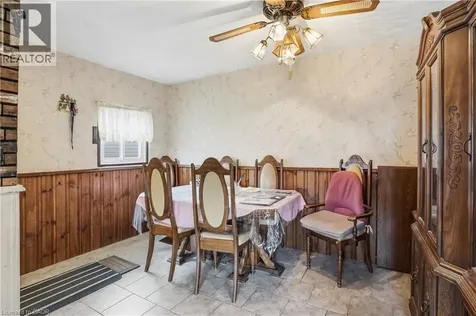 105 Tolton Avenue Hamilton ON L8H 5N7