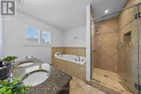 57 Newcastle Avenue Ottawa ON K2K 3B5